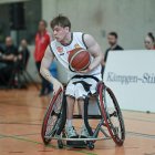 Jack Long, con el Koeln99ers en un partido de la Bundesliga.
