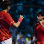 Coello (izquierda) y Tapia celebran uno de los puntos de la semifinal.
