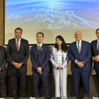 Jordi Hereu, Óscar Puente, Fu Zhou, You Lu, Jesús Julio Carnero y Juan Carlos Suárez Quiñones