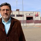 El portavoz del Grupo Provincial Socialista, Francisco Ferreira, junto al parque de bomberos de la Diputación

El Grupo Provincial Socialista cuestionará al presidente, Conrado Íscar, por el "fiasco" del parque de bomberos en Arroyo de la Encomienda sobre la ubicación del parque destinado a prestar servicio al alfoz de Valladolid por la Diputación y las consecuencias de la ruptura del convenio con el Ayuntamiento de la capital vallisoletana.

POLITICA ESPAÑA EUROPA CASTILLA Y LEÓN SOCIEDAD
PSOE