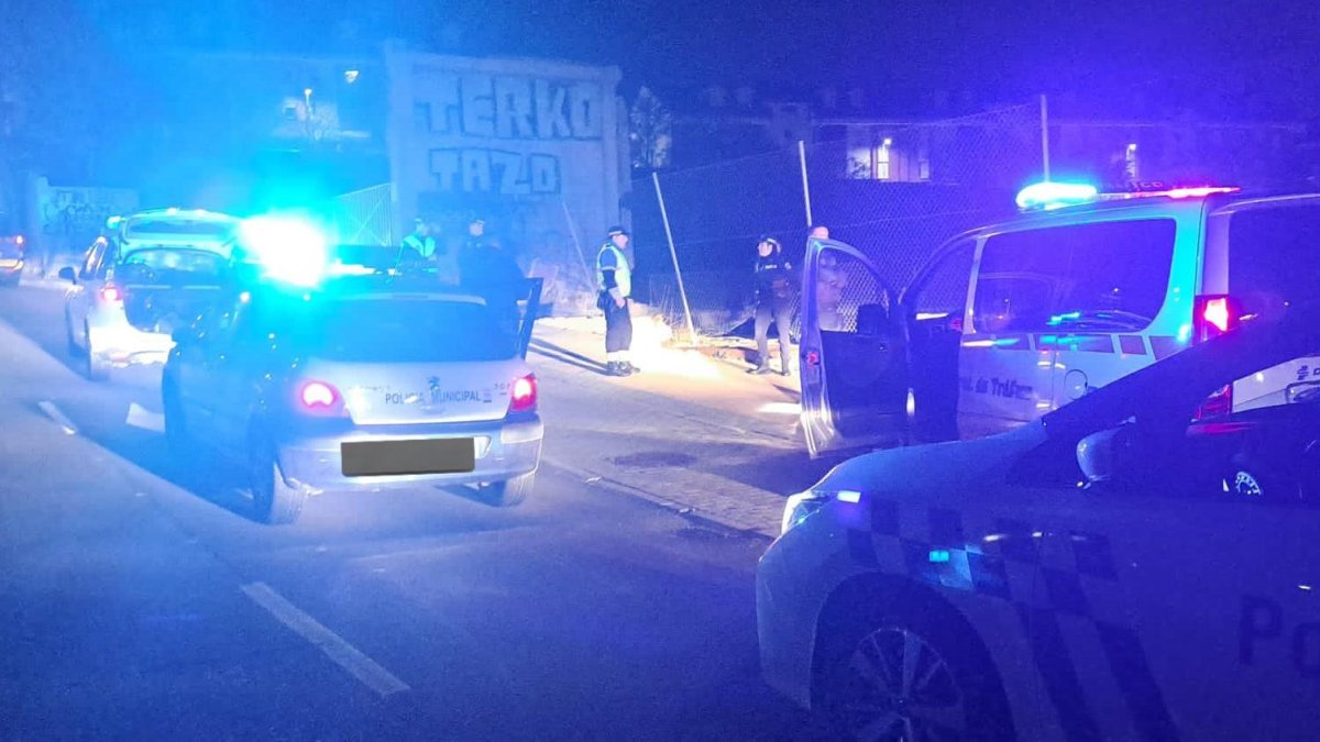 Control policial en la Avenida de Salamanca
