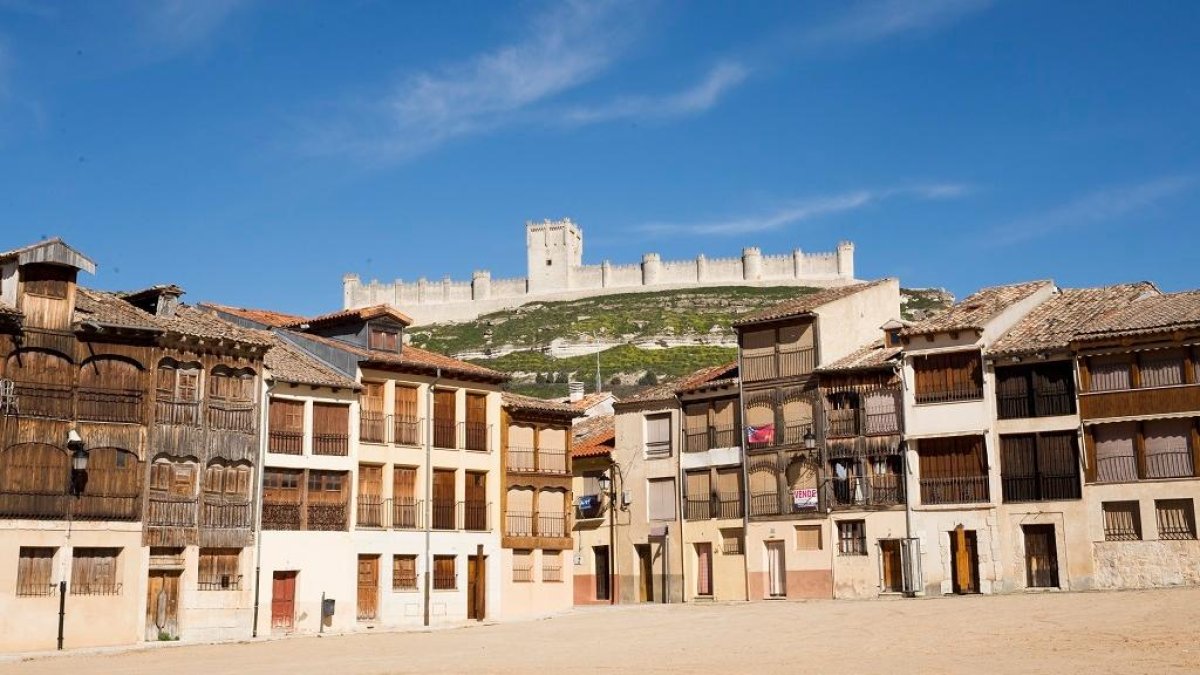 Plaza del Coso de Peñafiel - ESCAPADA RURAL