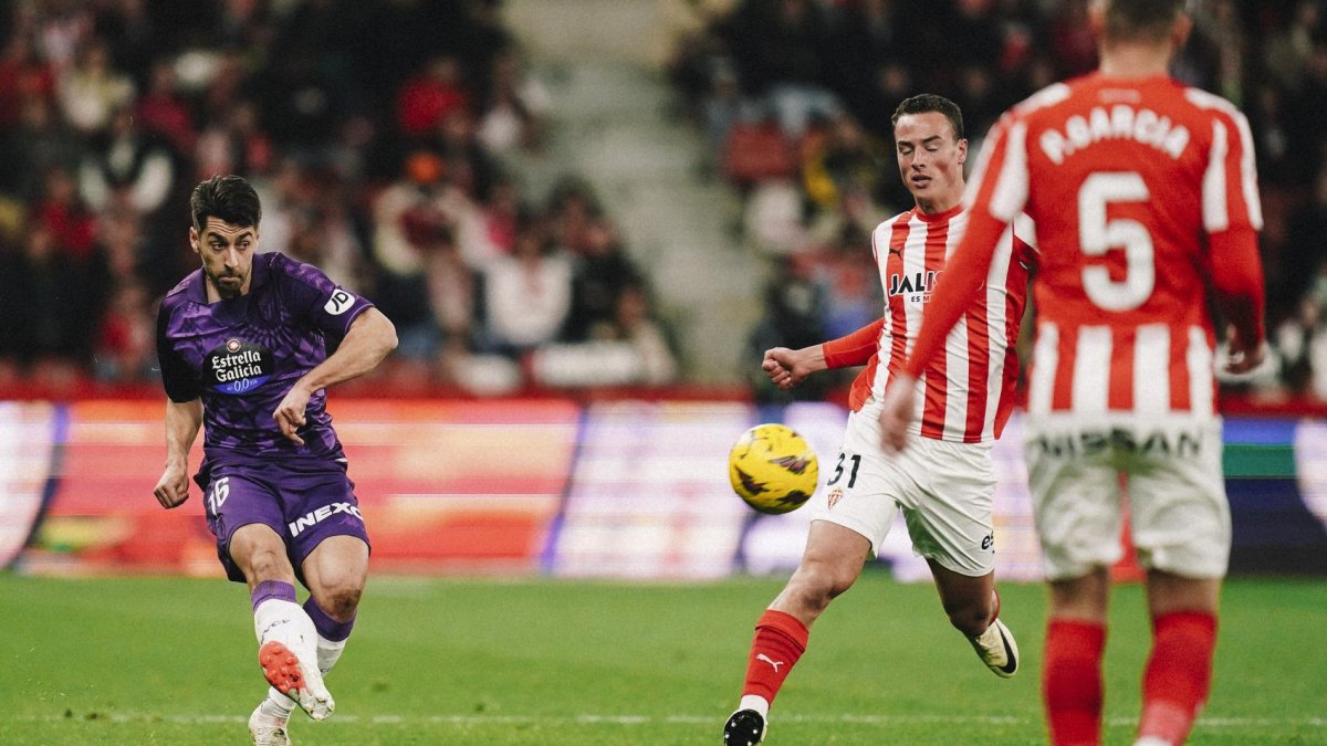 César de La Hoz, frente al Sporting de Gijón la pasada campaña