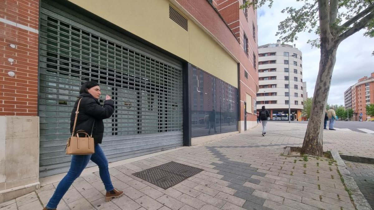 Local del antiguo Parquesol que va a ser un DIA