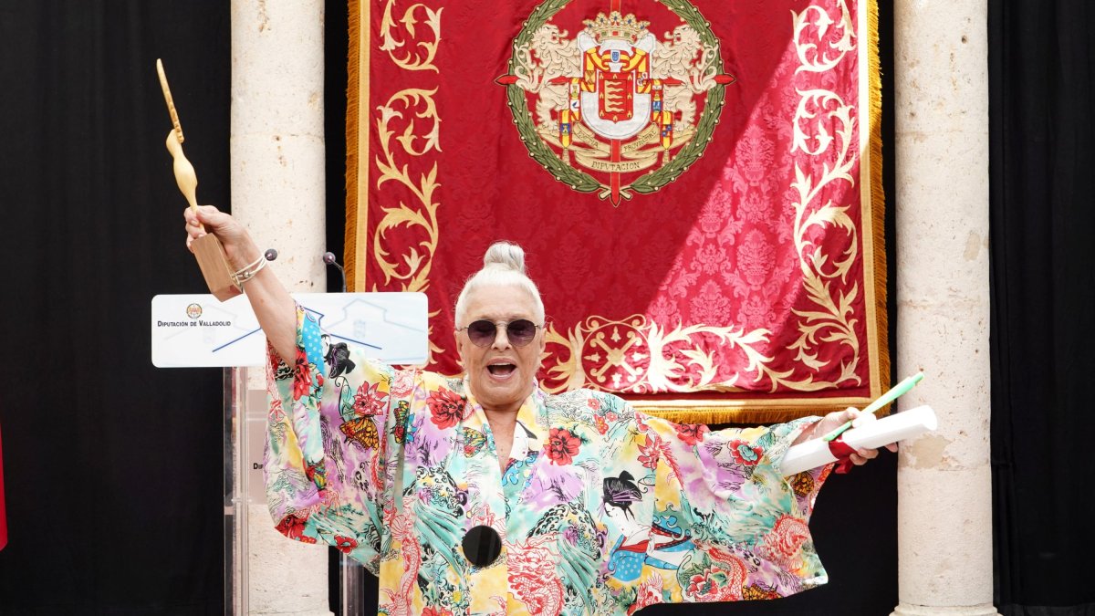 La actriz vallisoletana Lola Herrera Premio Especial del Jurado en la 33 edición de los Premios Amigos del Teatro Ciudad y Provincia de Valladolid
