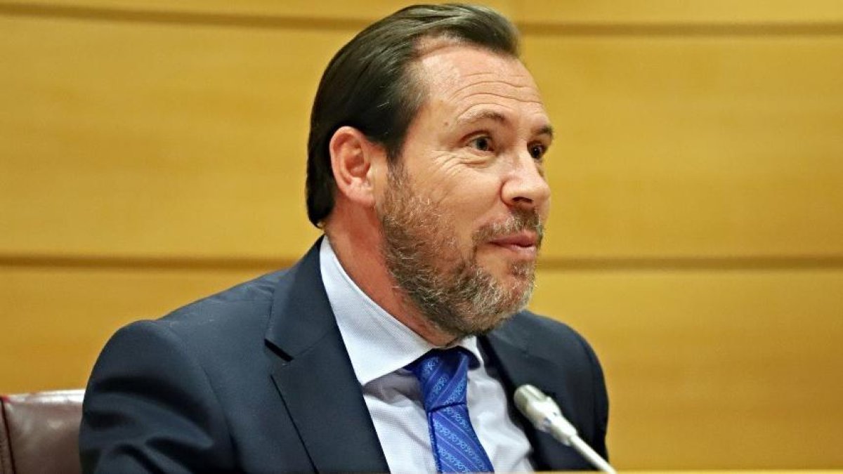 El ministro de Transportes y Movilidad Sostenible, Óscar Puente, en una imagen de archivo.