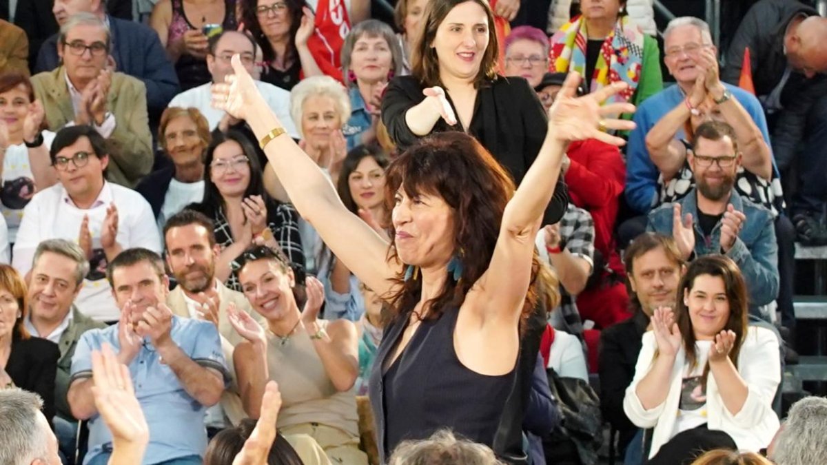La ministra de Igualdad, Ana Redondo, durante el mitin del PSOE en Valladolid.
