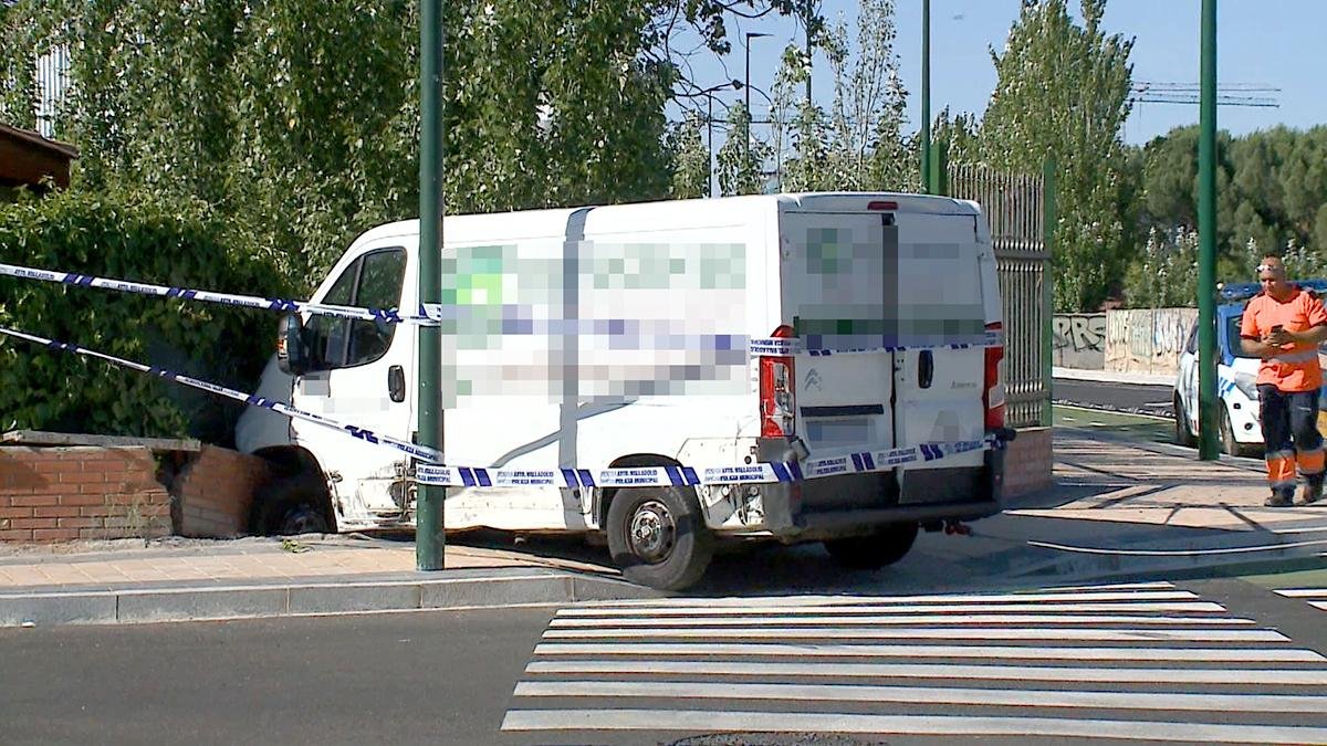 Imagen de la furgoneta accidentada el pasado 8 de julio en polígono de Argales.