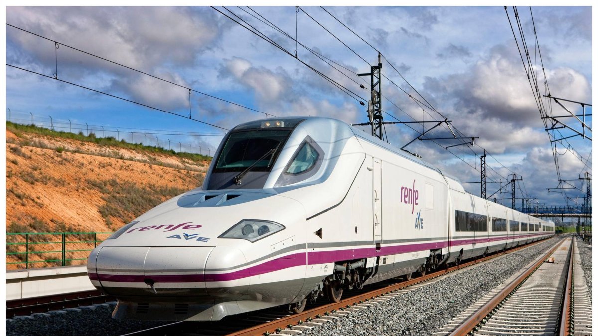 Tren AVE en imagen de archivo.