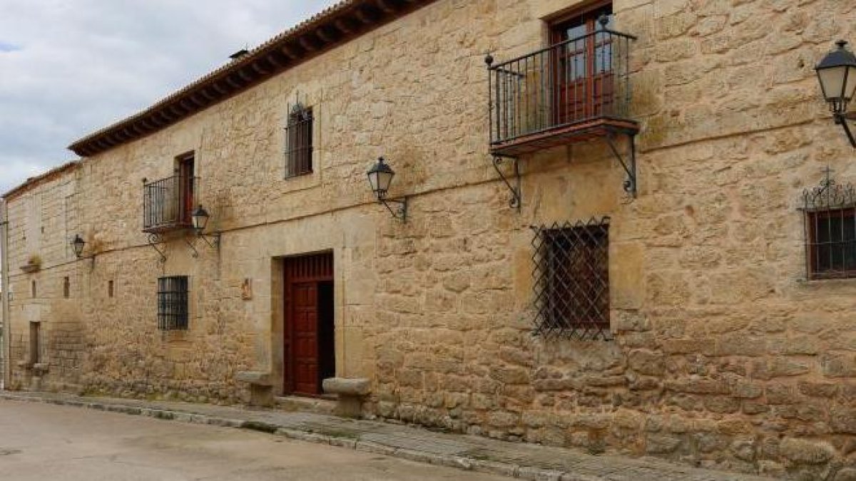 La Casona de Montealegre