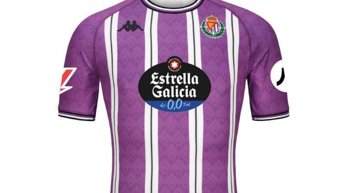Parte delantera de la camiseta del Real Valladolid 24-25.