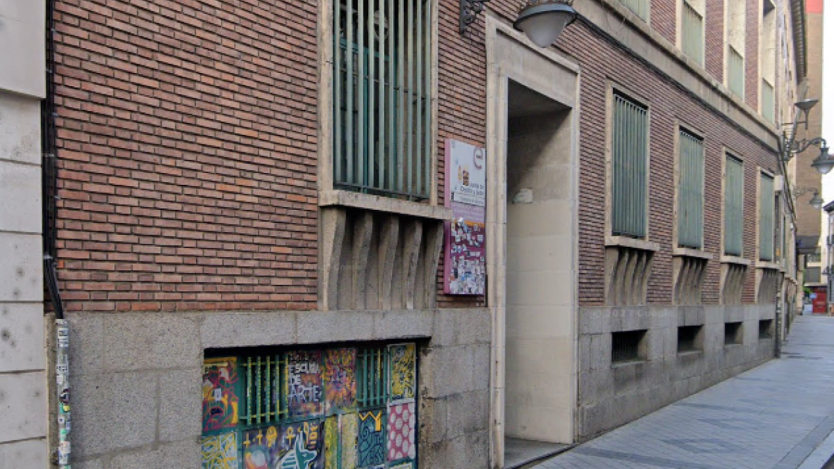 Imagen de archivo de la fachada de la antigua Escuela de Arte de Valladolid