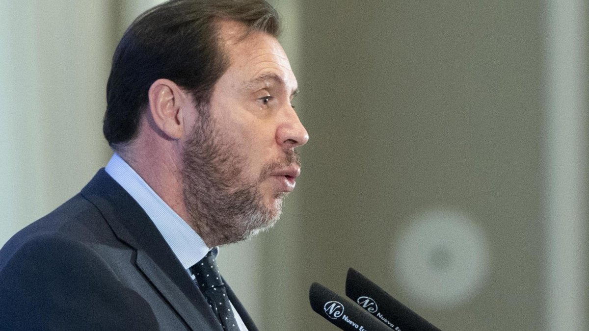 El ministro de Transportes y Movilidad Sostenible, Óscar Puente, en una imagen de archivo.