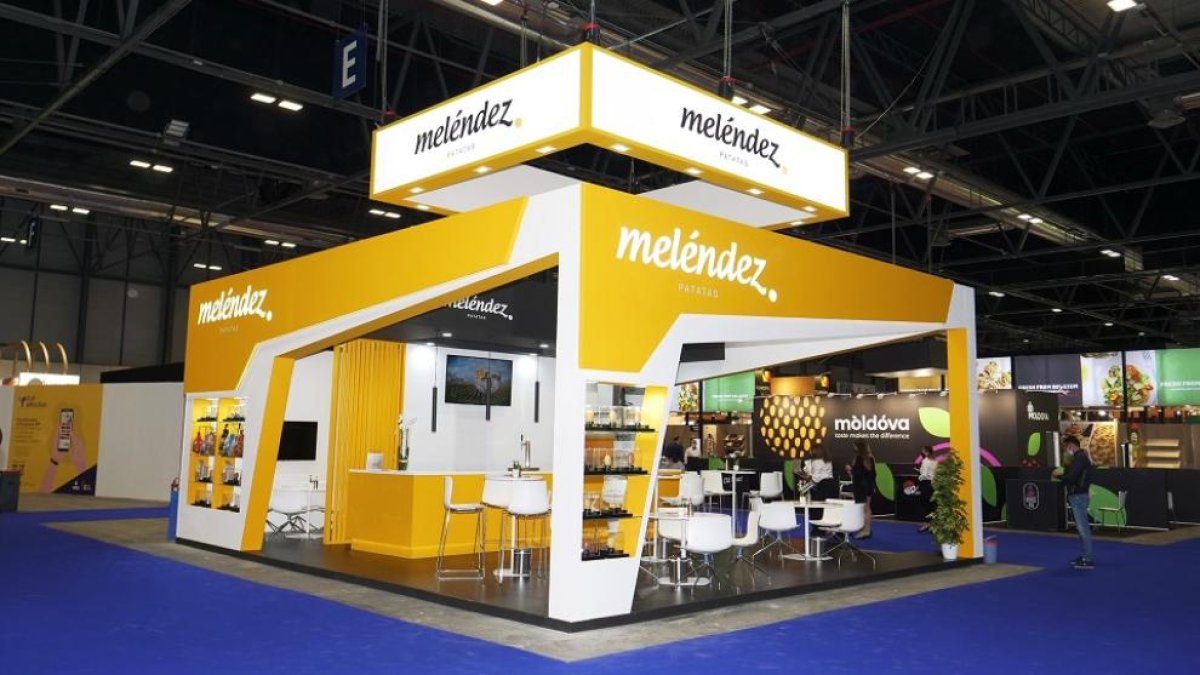 Stand de 'Patatas Meléndez' en la feria 'Fruit Attraction' de 2021.