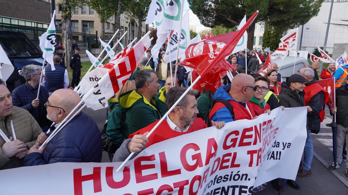 Huelga de conductores de autobuses en Auvasa, en una imagen de archivo.