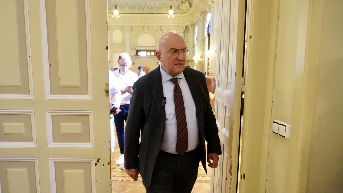El alcalde de Valladolid, Jesús Julio Carnero, en el Ayuntamiento.