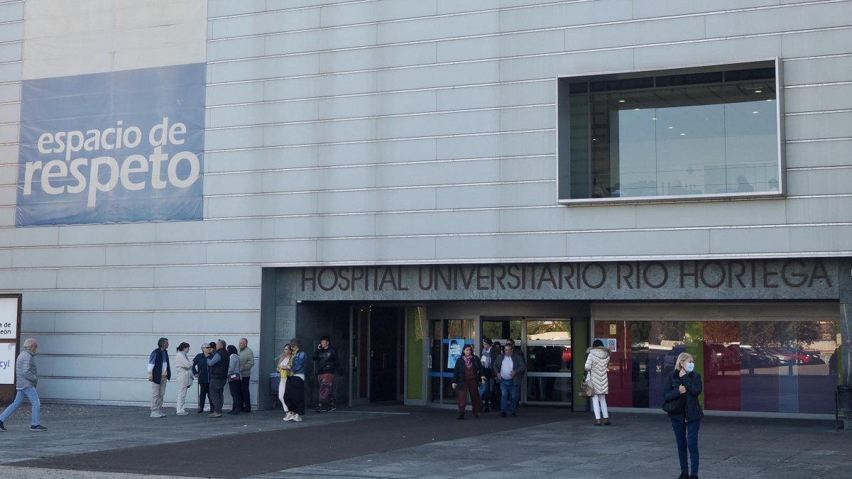 Valladolid 06/11/2024. Accesos al Hospital Universitario Río Hortega de Valladolid. Photogenic/Miguel Ángel Santos