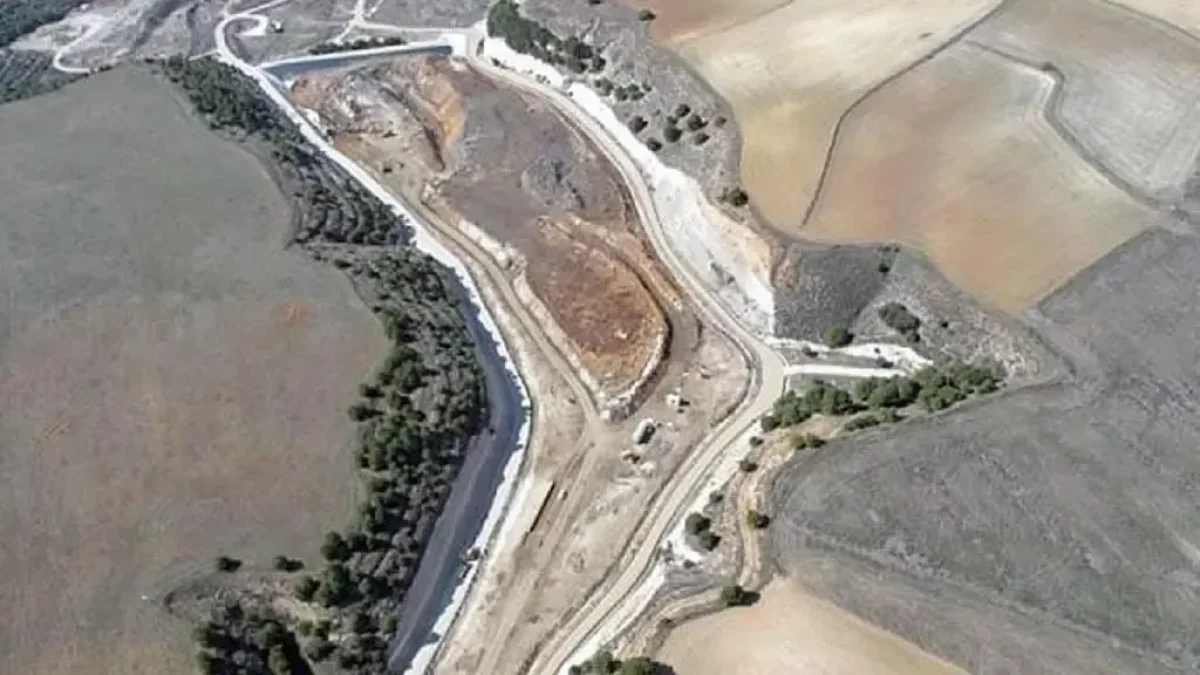 Vertedero de Santovenia de Pisuerga