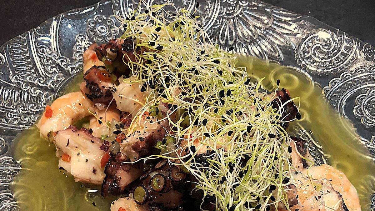 SALPICÓN DE PULPO Y LANGOSTINOS CON VINAGRETA GOURMET