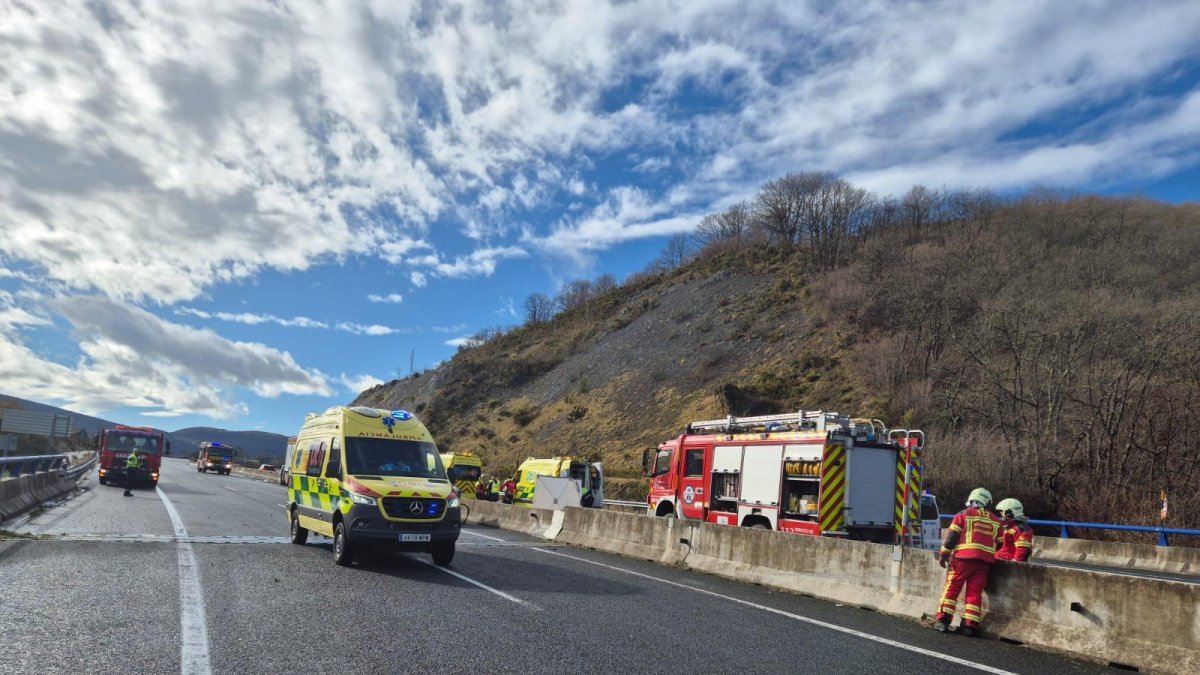 Imagen del accidente donde ha perdido la vida la vallisoletana en Cantabria.