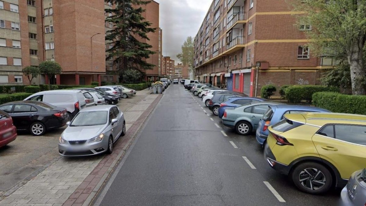 Una de las calles del barrio Pilarica de Valladolid.