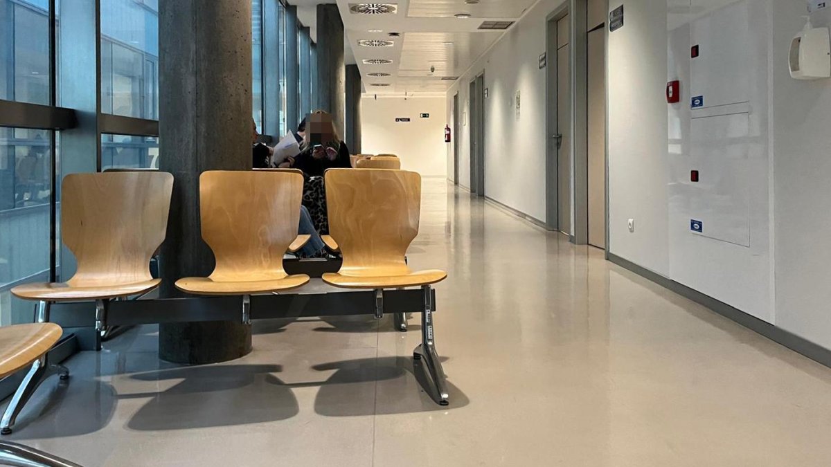 Sala de espera en el Hospital Río Hortega de Valladolid