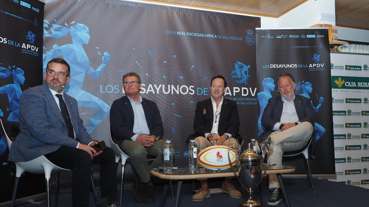 Los presidentes de VRAC, Federación Española de Rugby y El Salvador en Los Desayonos de la APDV