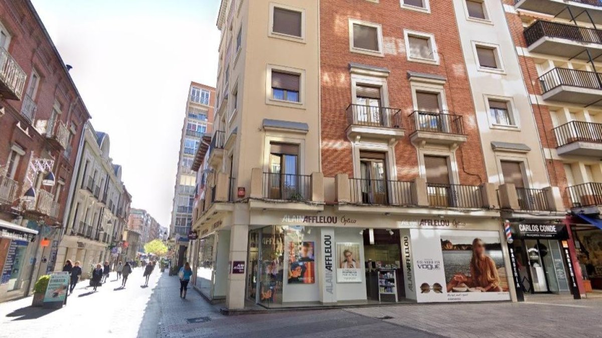 Entorno de la calle Mantería donde se ha producido el rescate.