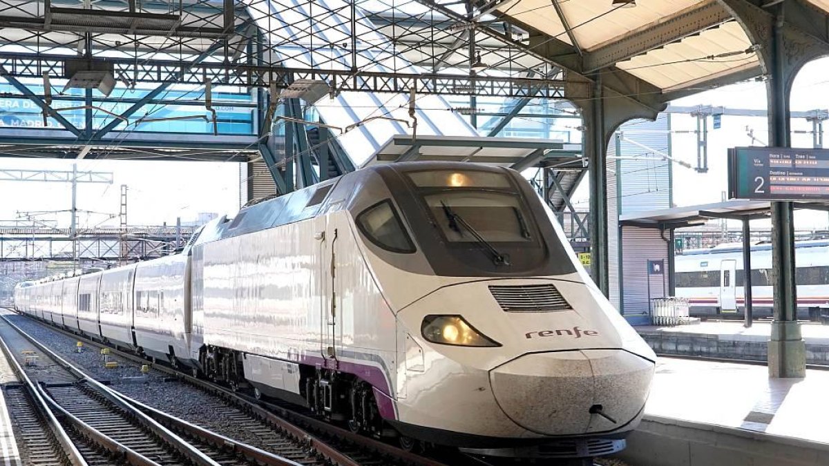 Estación de trenes Valladolid Campo Grande.