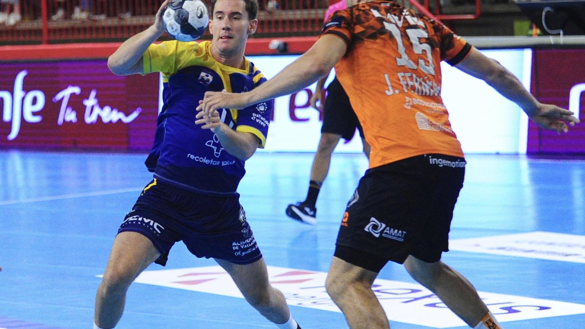 Alejandro Pisonero, en el duelo jugado en Torrelavega.
