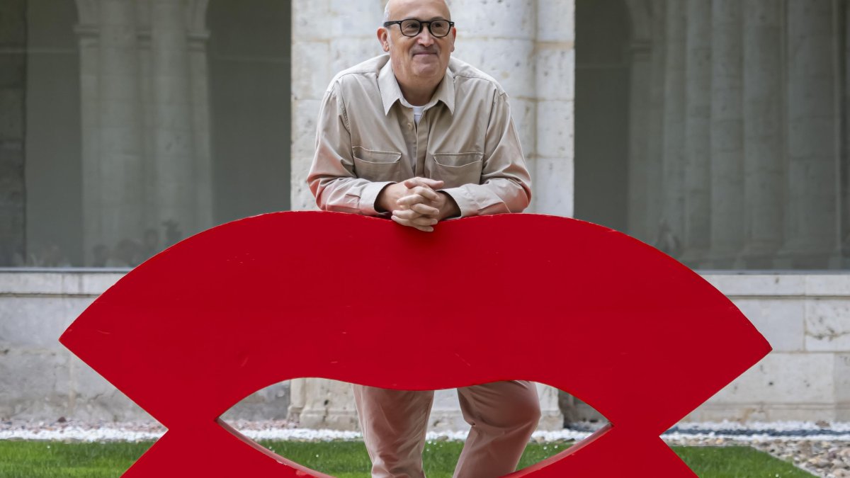 Elenco de 'Yakarta' de Javier Cámara