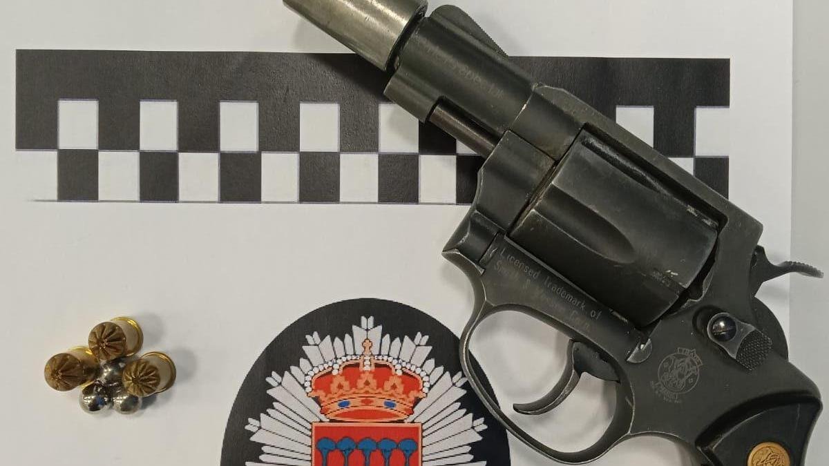 Arma del detenido en Laguna de Duero.