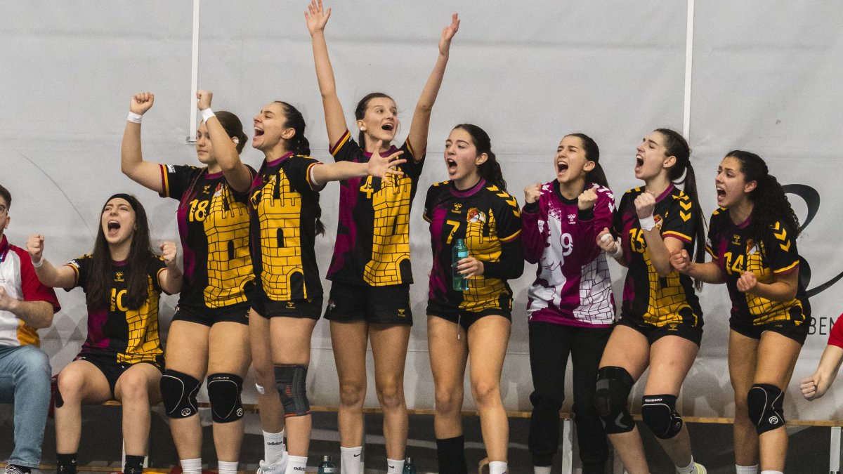 El conjunto juvenil femenino en el CESA 2025.