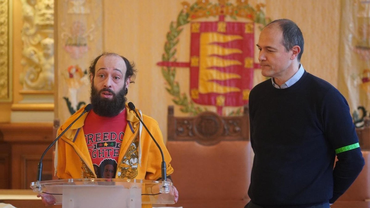 Jorge Muñoz (i) y Alejandro García Pellitero, durante la rueda de prensa.
