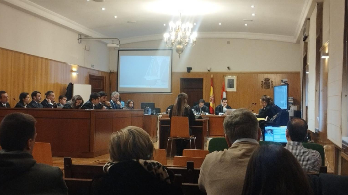 La Audiencia de Valladolid durante una nueva sesión del juicio por el 'caso ataúdes'