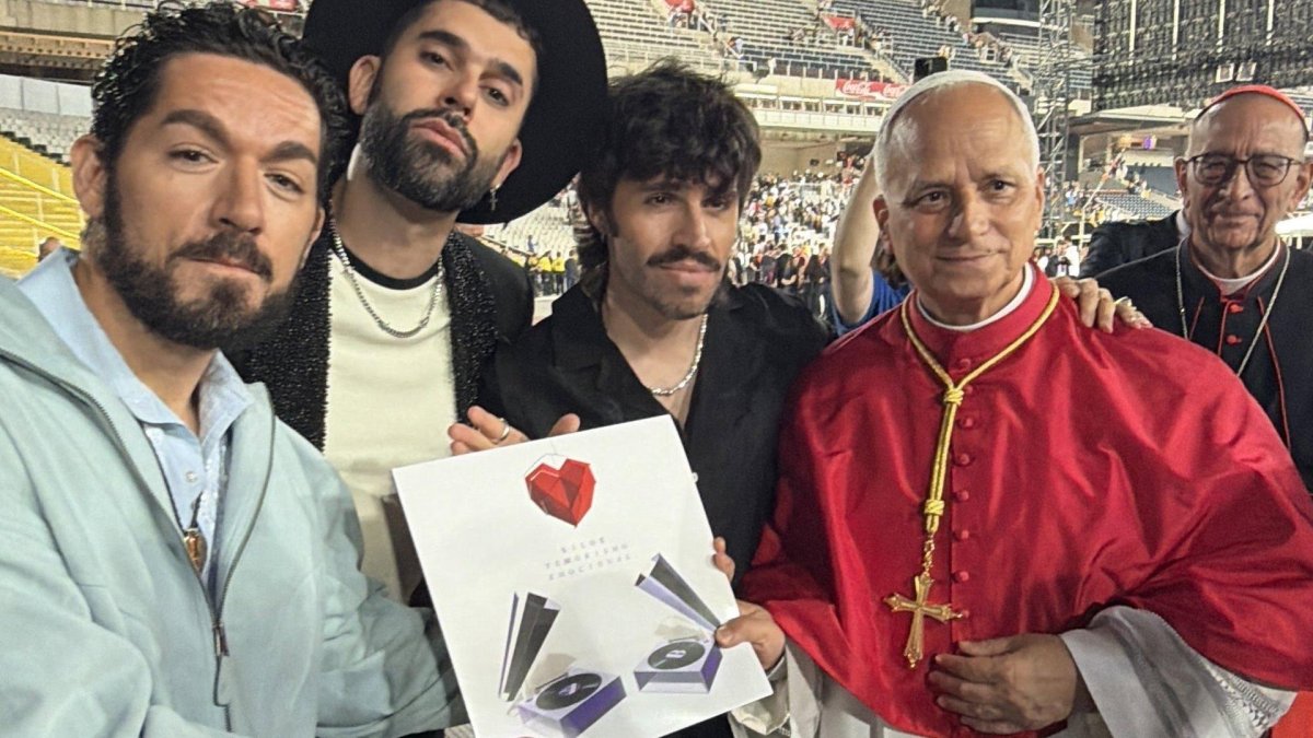 Los integrantes de Siloé junto al Papa León XIV.