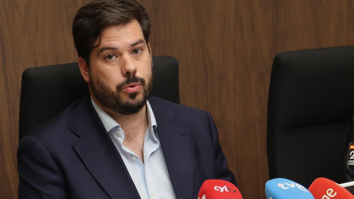 El subdelegado del Gobierno de Palencia, Eduardo Santiago, en una imagen de archivo.