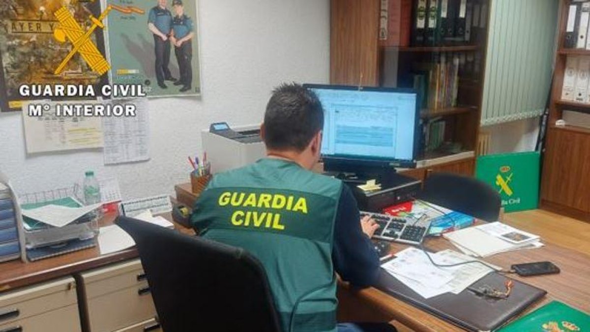 Agente de la Guardia Civil.