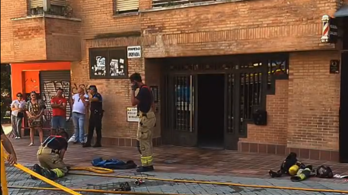 Incendio en una vivienda en Hernando de Acuña.