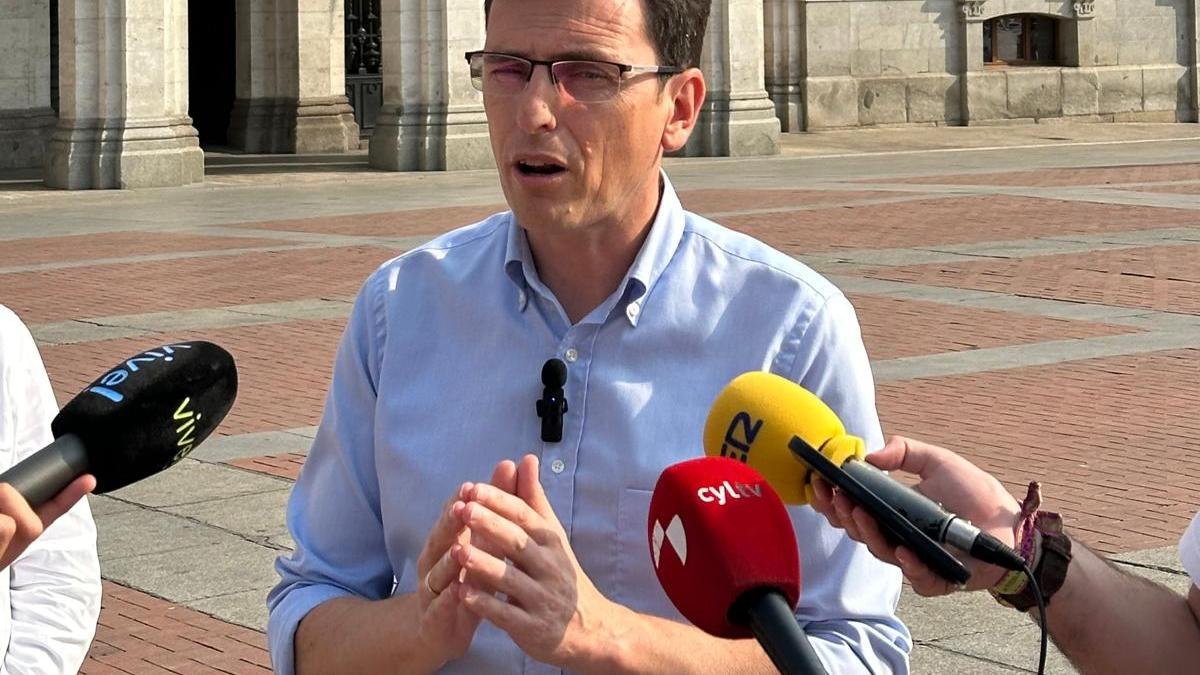 El portavoz del PSOE en el Ayuntamiento, Pedro Herrero