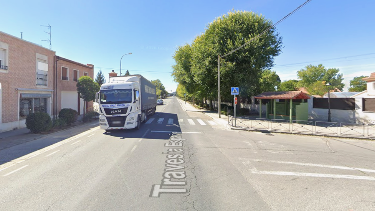 Número 91 de la Avenida España, en Pedrajas de San Esteban (Valladolid).
