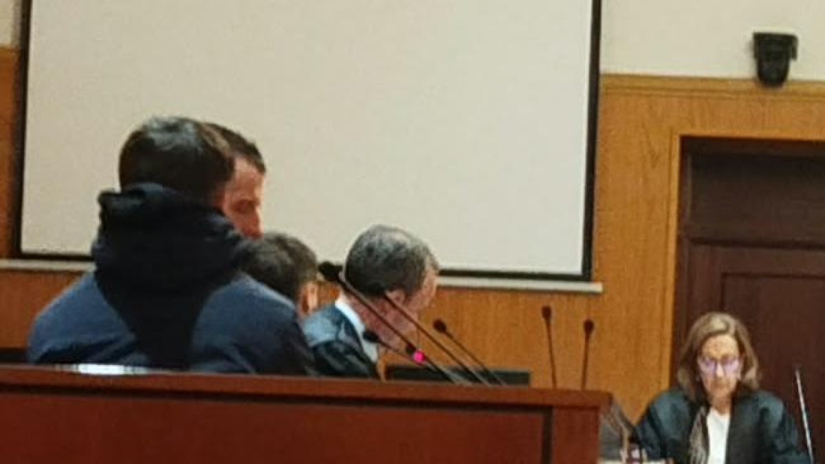 Acuerdo celebrado entre las pàrtes en la sección segunda de la Audiencia Provincial de Valladolid