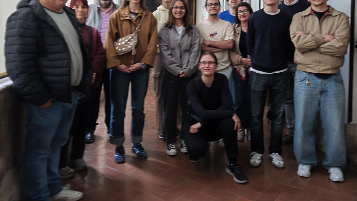 Equipo de estudiantes de la UVA que participaban en el descubrimiento.