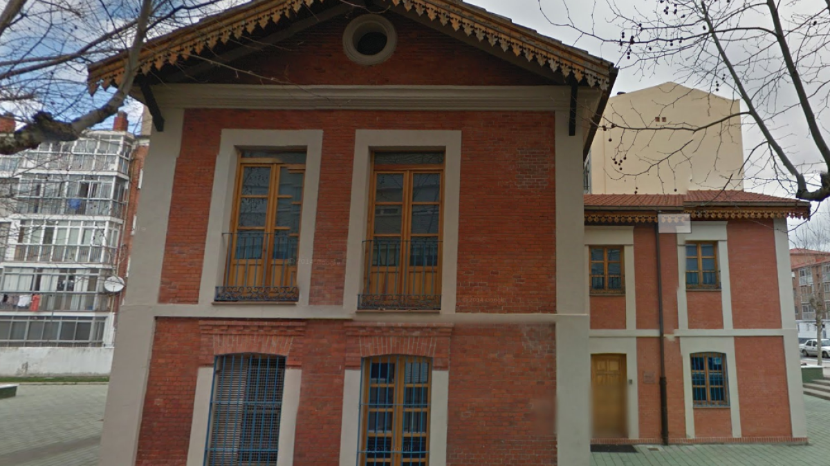 Comisaría de Policía del barrio de la Rondilla (Valladolid)