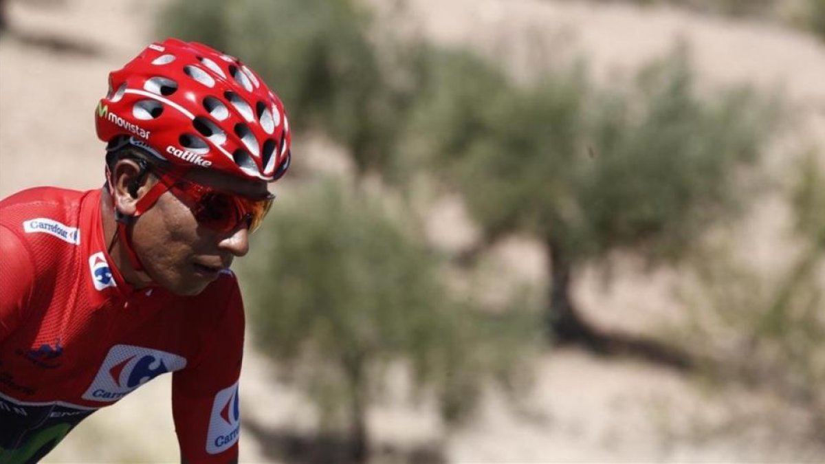 Nairo Quintana, vencedor de la Vuelta 2016.-EFE / JAVIER LIZÓN