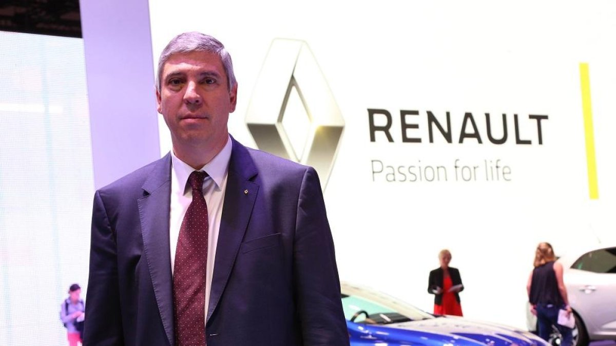 El presidente de Renault España, José Vicente de los Mozos en el Salón del Automóvil de Frankfurt 2015.-ICAL