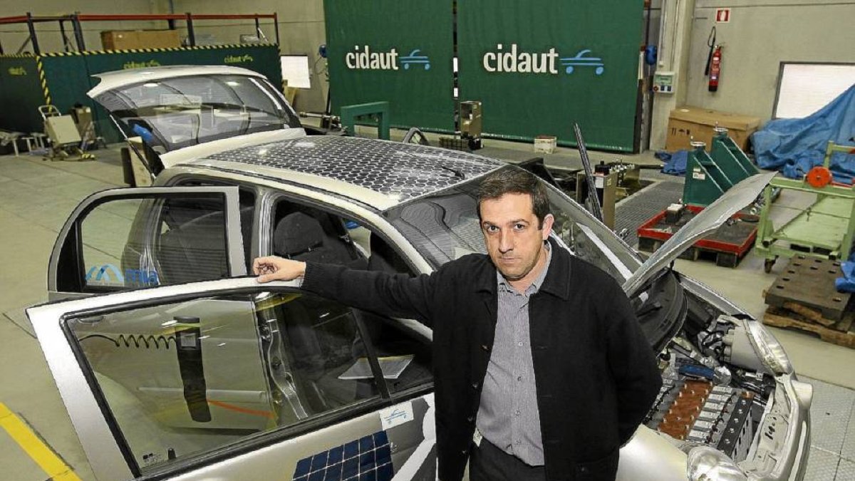 Modelo eléctrico desarrollado por Cidaut como laboratorio móvil para validar la tecnología-J.M.Lostau
