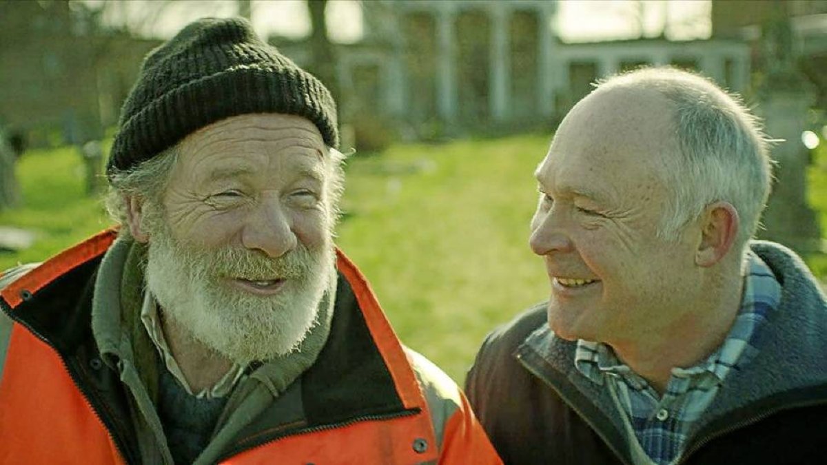 Peter Mullan, a la izquierda, protagonista de ‘Hector’ del británico Jake Gavin-El Mundo