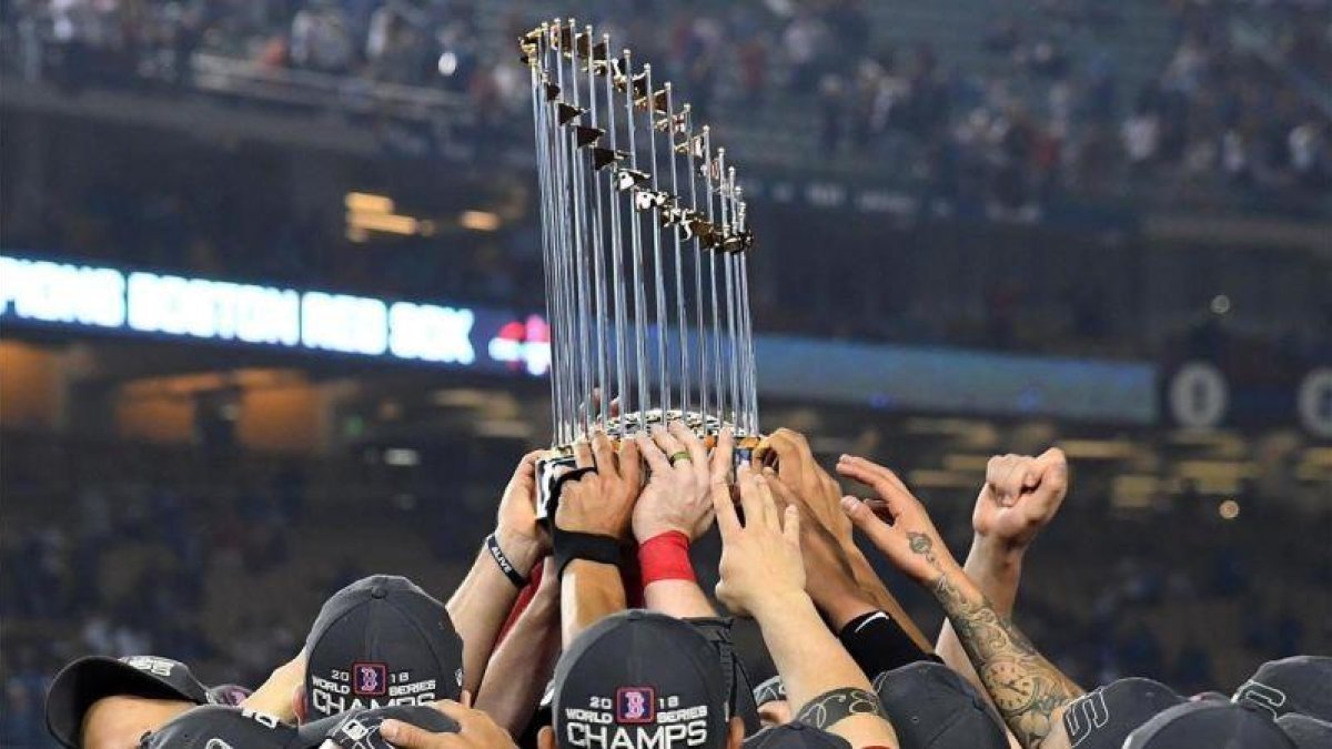 Los Red Sox conquistan la MLB tras consagrarse en la World Series.-EL PERIÓDICO
