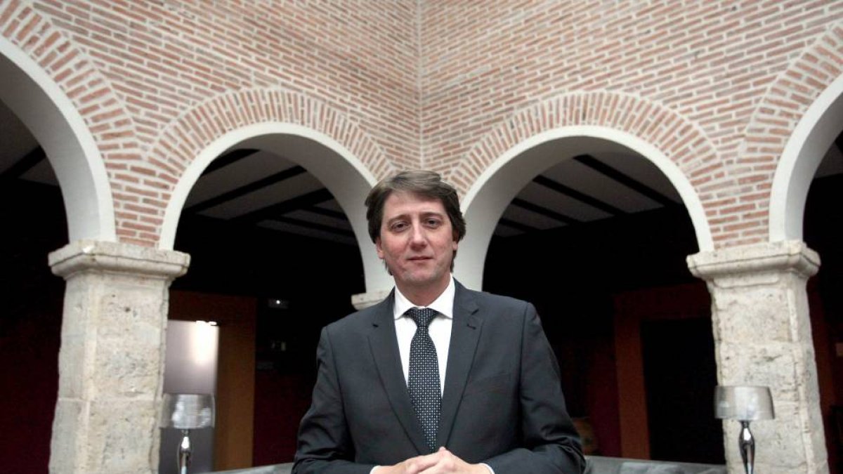 El candidato del PSOE a la Alcaldía de Soria, Carlos Martínez en una imagen de archivo-Ical
